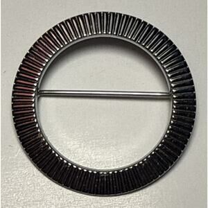 Vintage Silver Tone Ring Style Brooch PB146